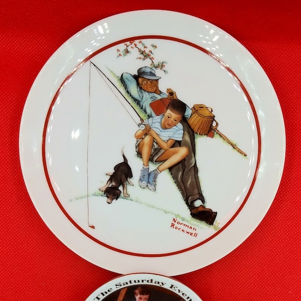 Assiette spéciale de collection en porcelaine « Waiting For Dinner » de Norman Rockwell et « Girl At The Mirror » du Saturday Evening Post