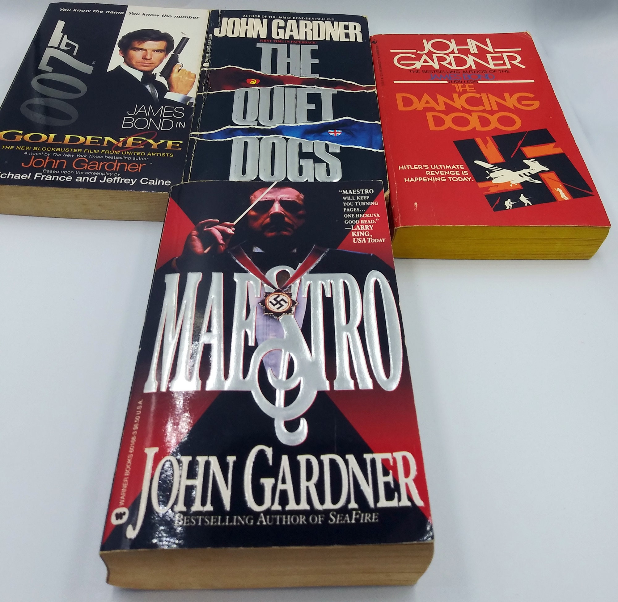 James bond books set - Etsy 日本