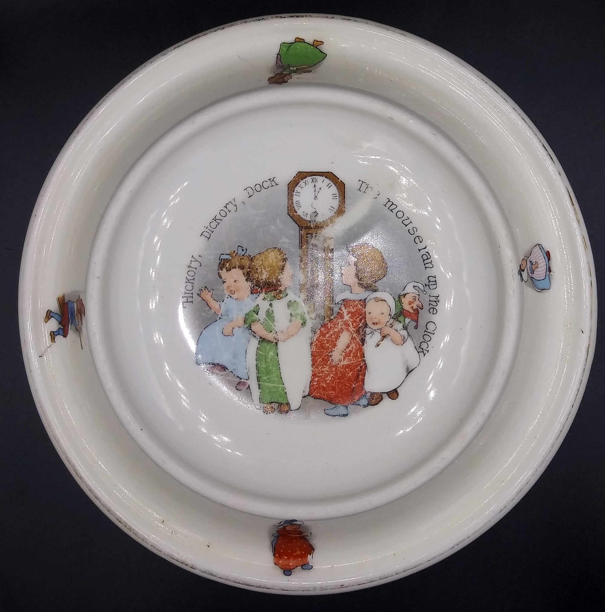 プレート/お皿。905 ロイヤルベビープレート：童謡 アメリカ製