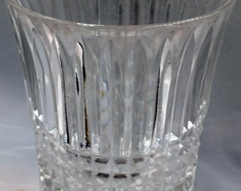 Verre à boisson Tiara/Aspen. Petit gobelet.