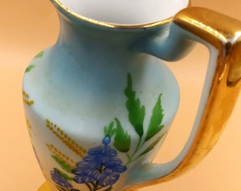 手描き花柄の磁器花瓶 ヴィンテージ 名東陶器 花瓶：手描きの花柄デザイン、日本製