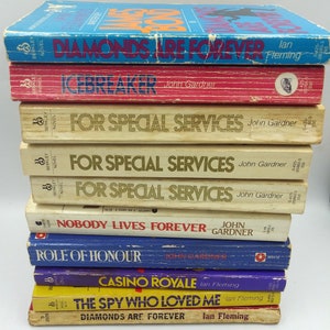 Vintage James Bond Paperback Books: Ian Fleming & John Gardner