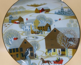 World Book Annual Christmas Plate "Christmas On The Farm" 1981. From Original Paintings by Betsy Bates. Numbered 7138. Collectible. VIntage.