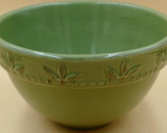 Serving Bowl.  Sorrento. Debby Segura  Design. Signature Houseware