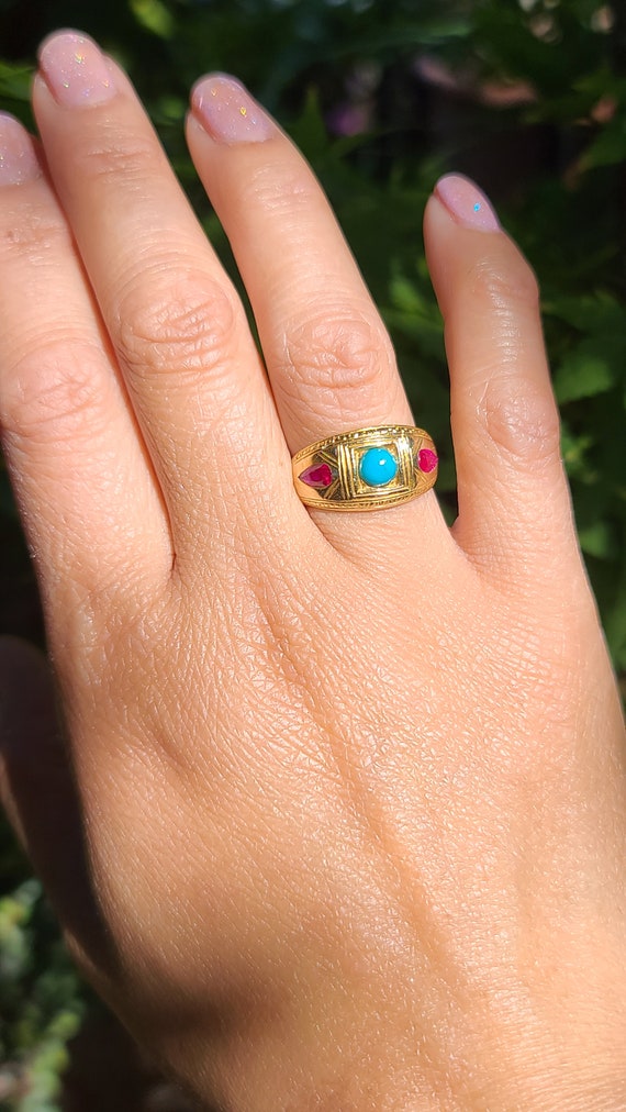 14K Gold Turquoise and Ruby Ring with Engraved De… - image 2