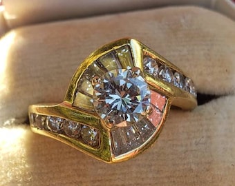 Estate Diamond Ring, 18K Yellow Gold, Round Center Diamond with Tapered Baguette Diamonds