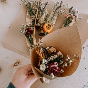 Palo Santo & dried flowers bundles, mini dried flowers with palo santo, gift for her, palo santo bundles, dried flowers mini bouquets, image 3