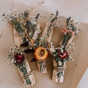 Palo Santo & dried flowers bundles, mini dried flowers with palo santo, gift for her, palo santo bundles, dried flowers mini bouquets, image 1