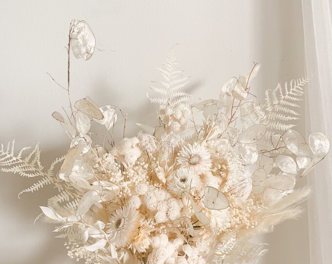 Bridal Bouquet,all White Dried Flowers Bouquet,bleached Bridal Bouquet,lunaria Bridal Bouquet