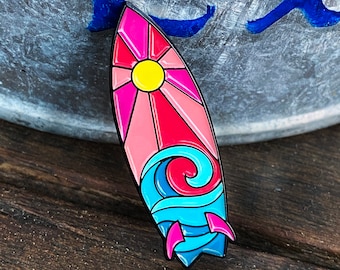 Pin badge surfboard sunset, great gift for adventurous wave riders!