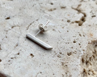 Handmade geometry inspired stud earrings in silver or black silver | modern minimalist earrings | Single earring