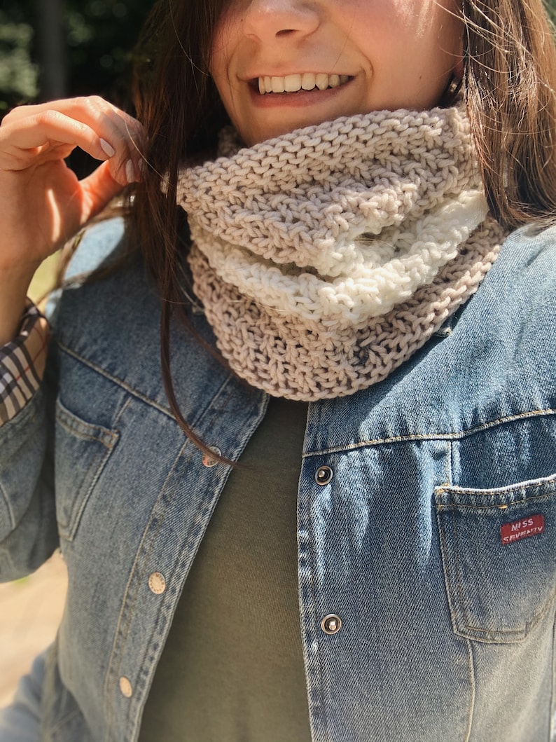 Cowl Knitting Pattern