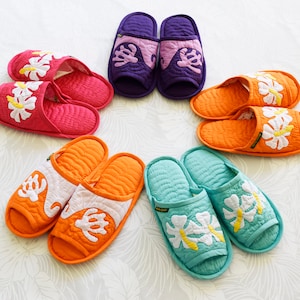 Slippers 100% Hand Stitched-Hawaiian Quilted | Christmas Gift | Mother's Gift