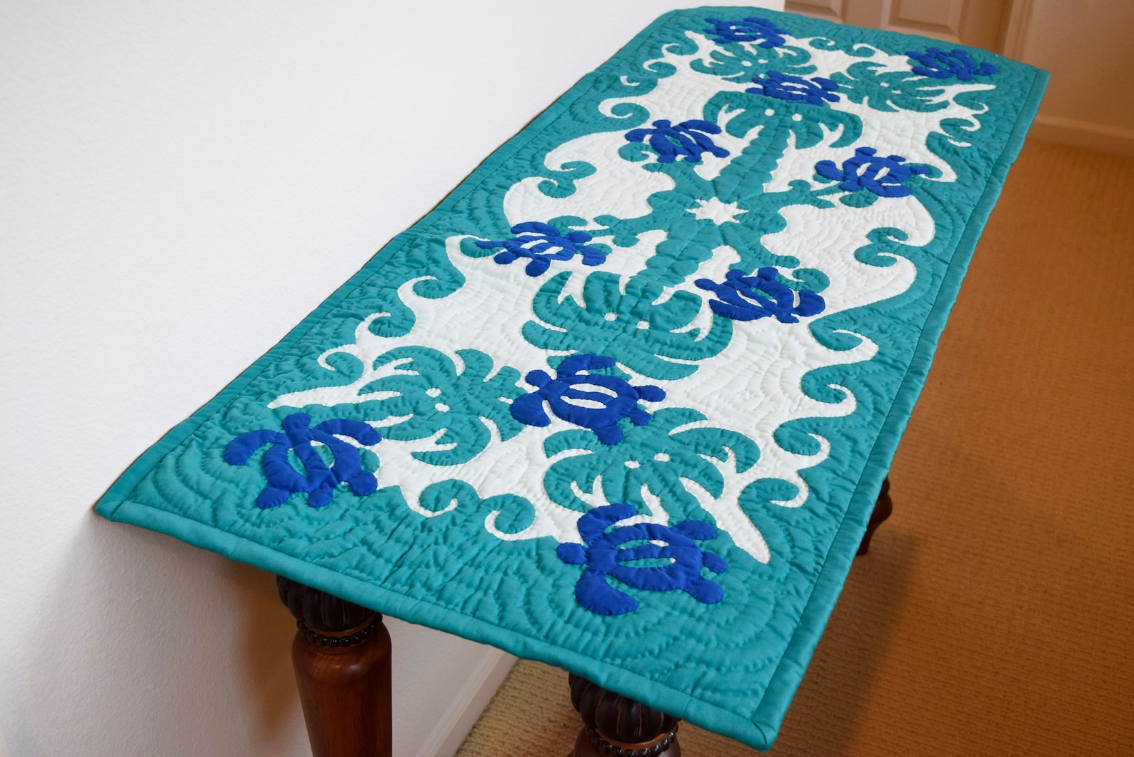 Hawaiian Quilt Table Runner Bed Runner Wall Hanging Home Etsy