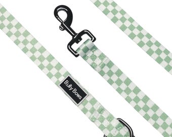 Green Gingham Dog Leash – Durable Polyester Pet Lead