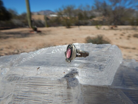 Vintage Sterling Silver and Pink Moonstone Ring. … - image 3