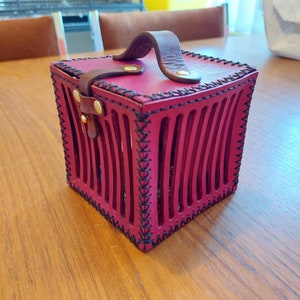 Leather Dice Jail Pattern: DIY Dice Gaol (PDF, SVG)
