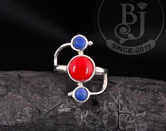 Bague Réglable Artisanale En Argent Plaqué Avec Pierres : Lapis-Lazuli Et Corail - Style Tibétain