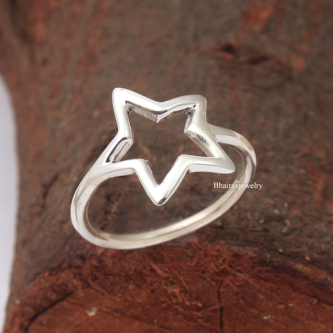 Sterling Silver Tiny Star Ring: Minimalist Geometric Jewelry - Etsy