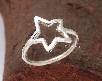 Sterling Silver Tiny Star Ring: Minimalist Geometric Jewelry
