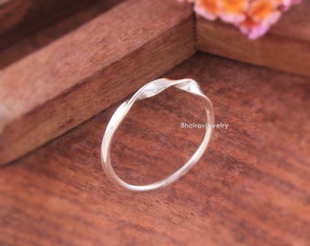 Twisted Ring, 925 Sterling Silver Twisted Knuckle Ring, Twisted Ring, Modern Ring, Everyday Ring, Handmade Ring, Stackable Ring, Midi Ring
