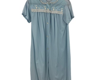 Beautiful Original Vintage Philmaid Baby Blue Floral Lace Short Sleeve Nightgown Button Front Large