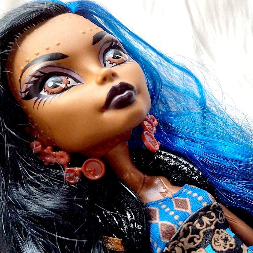 DRESSED ROBECCA Monster High Dolls for OOAK Doll Making / One Doll / 1 Doll Mh - Etsy