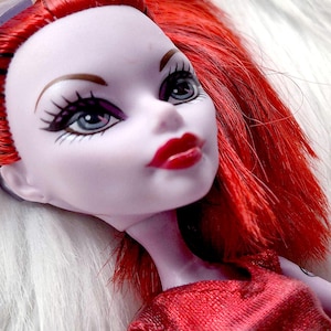 DRESSED OPERETTA Monster High Dolls for OOAK Doll Making / One Doll / 1 Doll mh