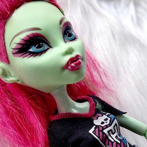 DRESSED VENUS Monster High Dolls for OOAK Doll Making / One Doll / 1 Doll mh