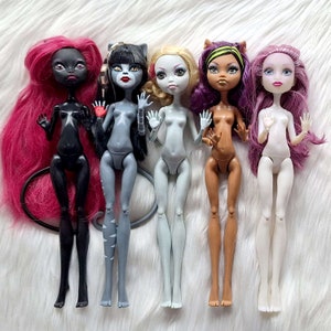MIXED Monster High Dolls for OOAK Doll Making / Repaint / One Doll / 1 Doll / You Choose