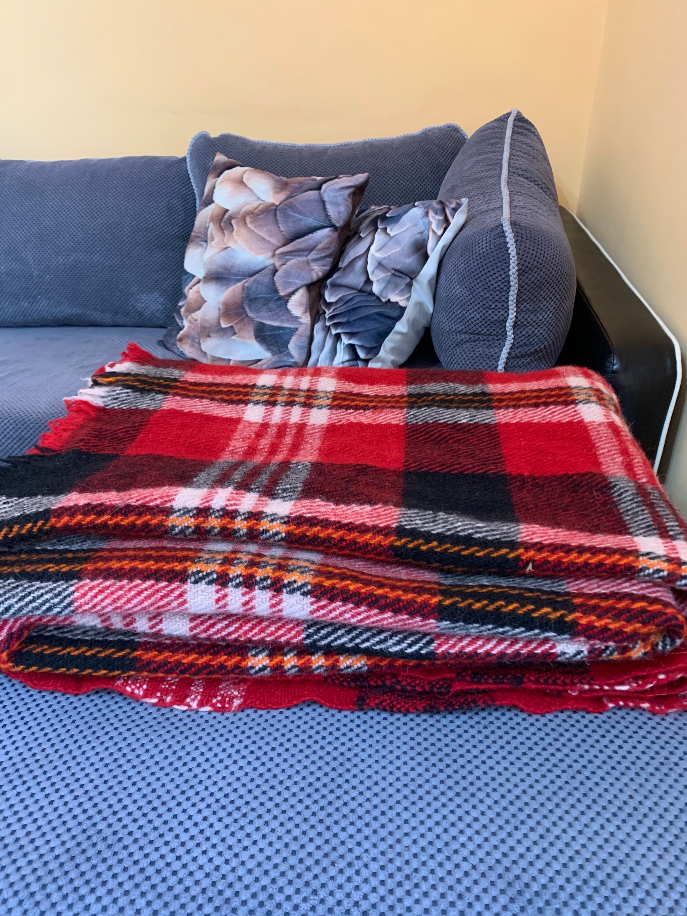 Vintage Traditional Bulgarian 100 Wool Blanket Red Black Etsy