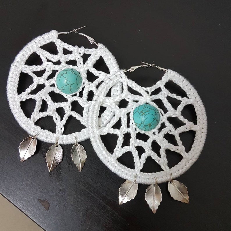 Dreamcatcher crochet hooks earrings with beads