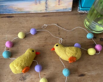 Easter Chick Pom Pom Garland: Handmade Wool Felt Spring Decor