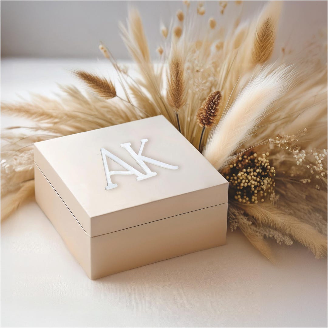 Wedding Rig Box Wedding Ring Box - Elegant Ceremony Accessory for Bride and Groom ...