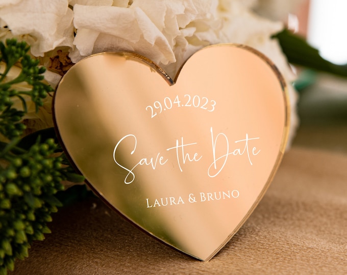 Modern heart-shaped wedding keepsake | elegant golden wedding favor | glamour gift for guest with magnet