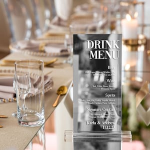 Menu di bevande d'argento con base / dettaglio personalizzato del matrimonio / elegante arredamento per feste