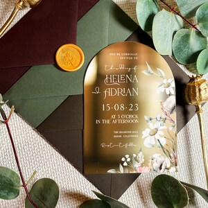 Faire-part de mariage arqué fleurs sauvages | carte de cérémonie botanique | invitation moderne | élégante lettre de voeux | invitations à une fête dorée