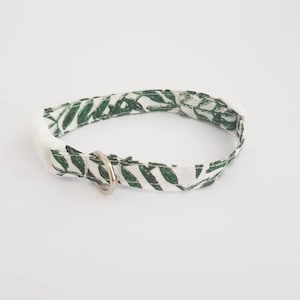 Leaf Cat Collar Quick Release