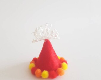 Red Felt Party Pompom Hat