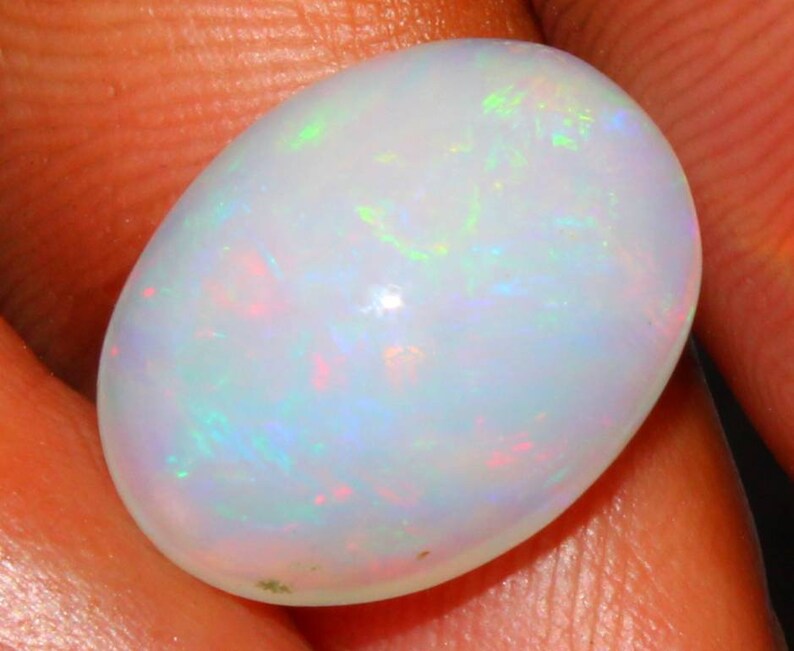 15\u00d710 MM Beautiful Natural Ethiopian Wello Fire AAA++ 3 Carat Multi Fire Cabochons Ethiopian Opal Oval Stone