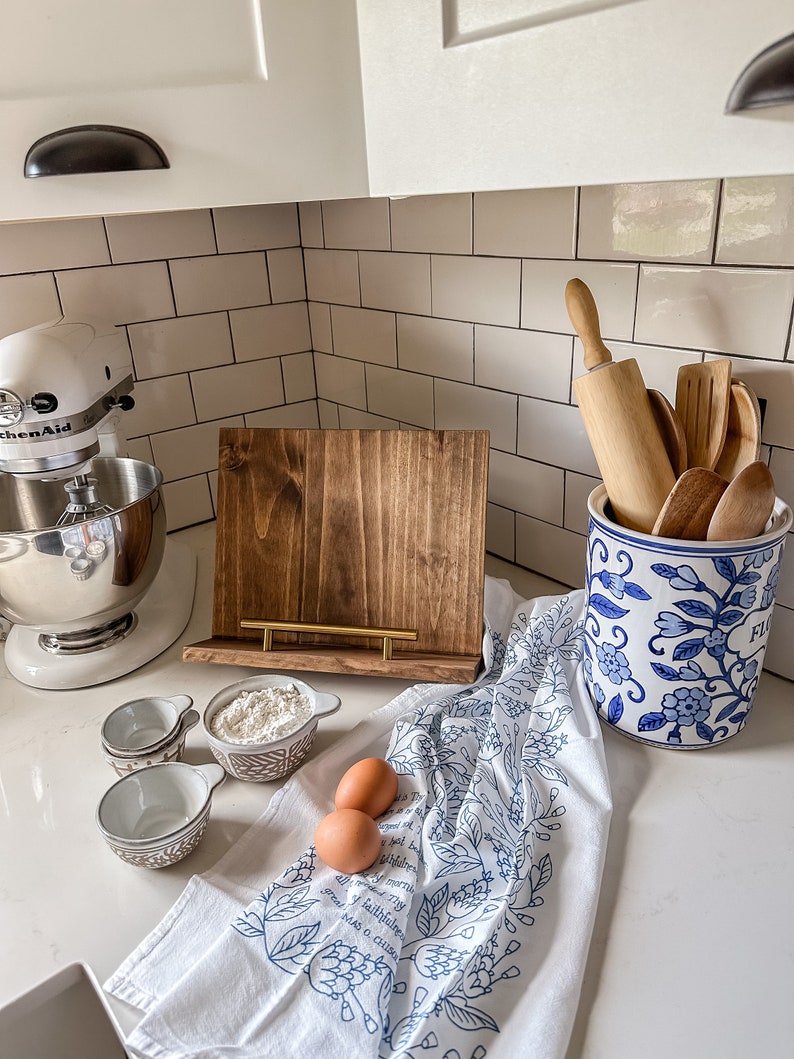 Heirloom Cookbook Stand image 5