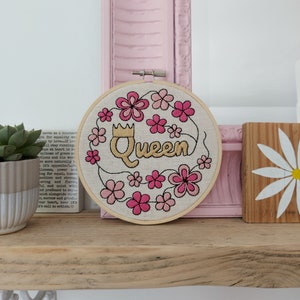 PDF DIGITAL DOWNLOAD only. Embroidery Pattern and Tutorial. Absolute Beginner. For 5/13cm size hoop. 'Queen' image 5