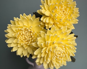 Paper chrysantemum bouquet, Crepe paper flowers, Yellow and white paper flowers, Autumn bouquet, Paper flower stem, Wedding bouquet