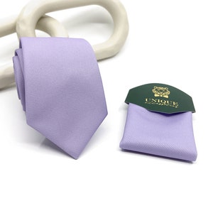 Wedding Lavender Necktie: Lilac Groomsmen Gift Tie