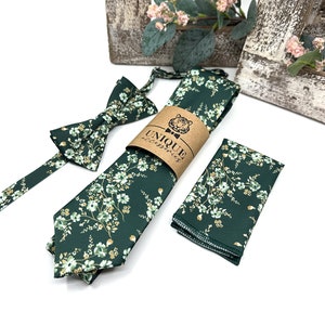 Dark Green Necktie, Floral Necktie, Wedding Floral Ties, Groomsmen Floral Necktie, Groom Gift Tie, Weddings Tie