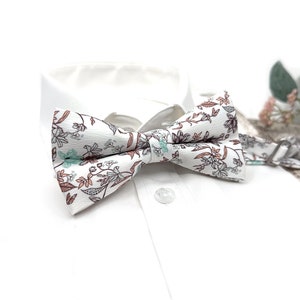 Dusty Rose Floral Bow Tie: Wedding Groomsmen Gift