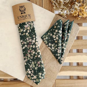 Floral Necktie: Dark Green Wedding Tie, Groom/Groomsmen Gift