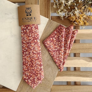 Burnt Orange Floral Necktie: Wedding Groom Tie & Pocket Square Set