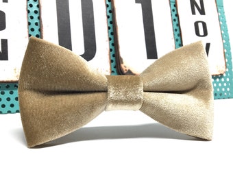 Beige velvet bow tie, Velvet bow tie, Groom bow tie, Wedding bow tie, Groomsmen bow tie, Bow ties for men, Ring bearer outfit bow tie