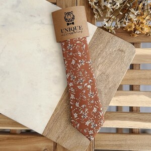 Bronze Rust Floral Necktie: Skinny Wedding Tie, Groomsmen Gift Tie Only